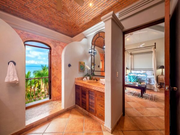 Fantastic 7 Bedroom Vacation Rental in Puerto Vallarta