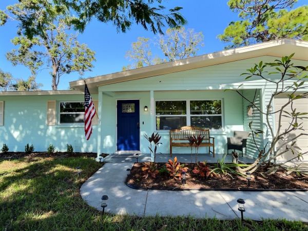 Sarasota Vacation Home Three Bedroom Three Bedroom