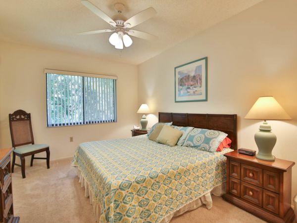 Lovely 2 Bedroom Condo in Sarasota