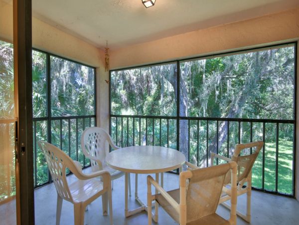 Lovely 2 Bedroom Condo in Sarasota