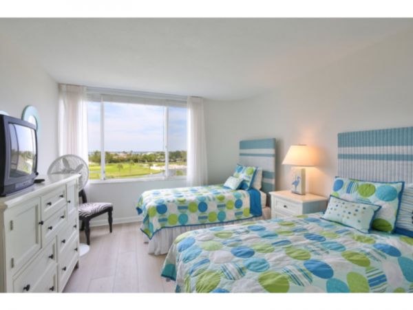 On Beach Longboat Key Vacation Condo Two Bedroom