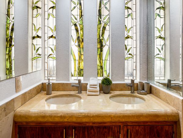 Fabulous Oceanview Penthouse with Plunge Pool, Terrace & Resort Pool & Spa