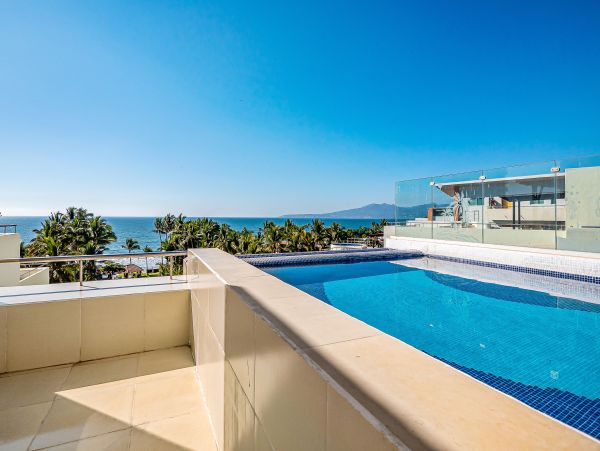 Nuevo vallarta Vacation Penthouse Three Bedroom