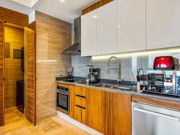 Oceanfront One Bedroom Vacation Condo in Puerto Vallarta