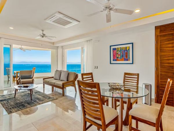 Oceanfront One Bedroom Vacation Condo in Puerto Vallarta