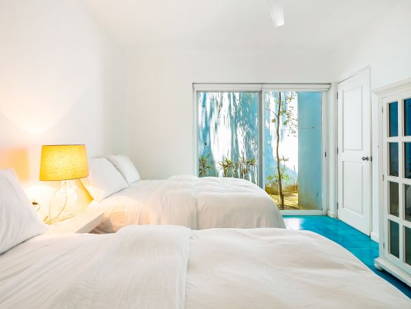 Gorgeous Beachfront Vacation Villa with Pool and Amazing Ocean Views!