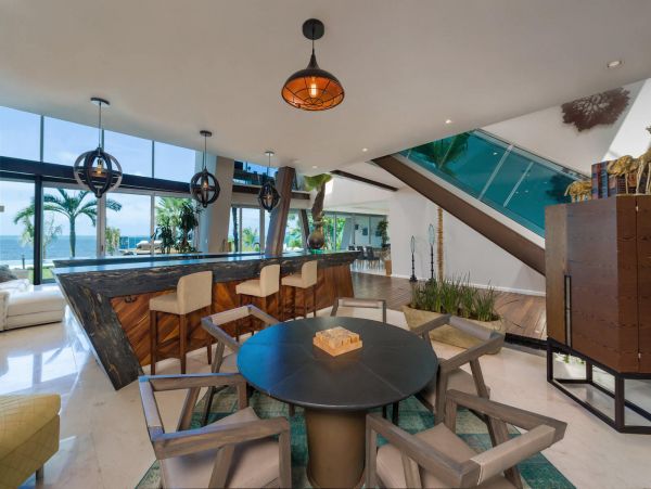 A Masterpiece of Design on the Pristine White Sands of Cancun