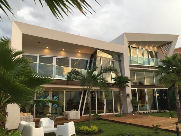 A Masterpiece of Design on the Pristine White Sands of Cancun