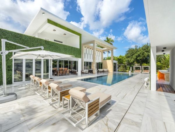 MIami Vacation Home Six Bedroom