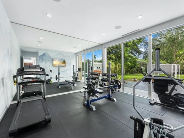 MIami Vacation Home Six Bedroom