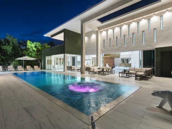 MIami Vacation Home Six Bedroom