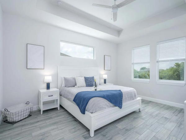 Gorgeous Home with 4 Bedrooms in Cape Coral