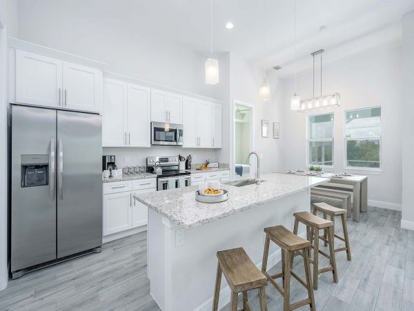 Spacious Four Bedroom Home with Large Lanai & Pool Area