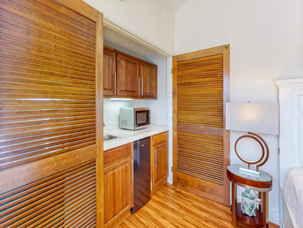 Koloa Vacation Home Four Bedroom Private Pool