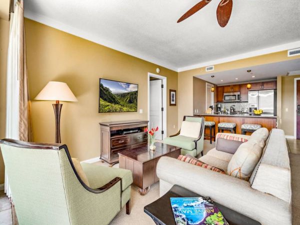 Kaanapali Luxury Vacation Condo with Great Views Sleeps 6
