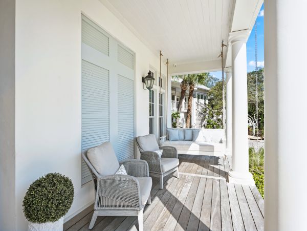 Santa Rosa Beach Vacation Home + Guest House Six Bedroom