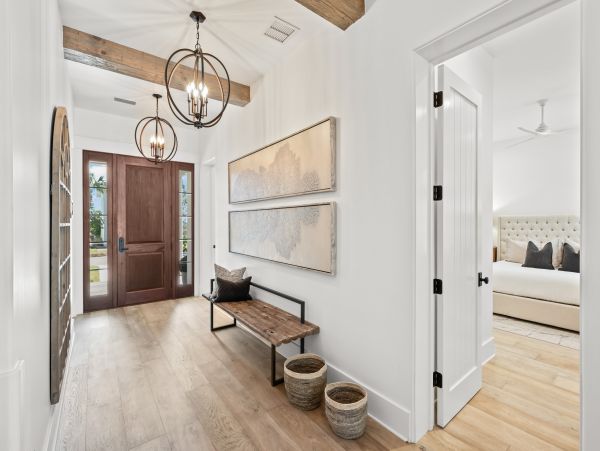 Santa Rosa Beach Vacation Home + Guest House Six Bedroom