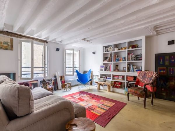 Paris Vacation Condo Two Bedroom