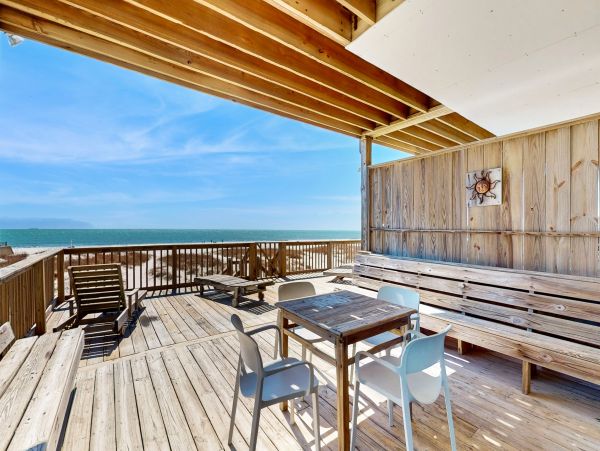 Gulf Shores Eight Bedroom Ocenfront Vacation Rental Home