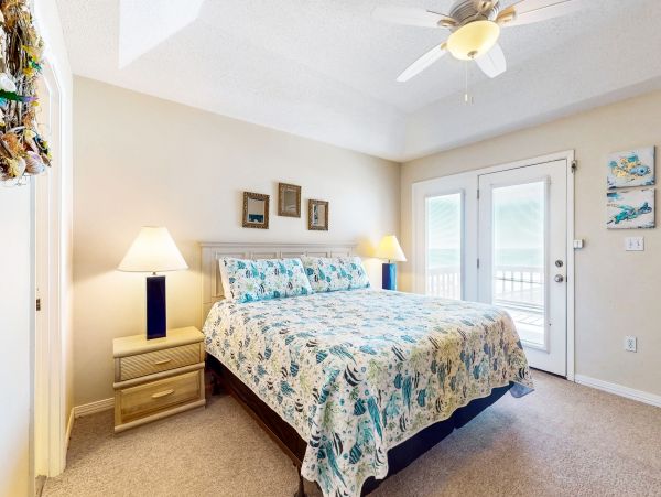 Gulf Shores Eight Bedroom Ocenfront Vacation Rental Home