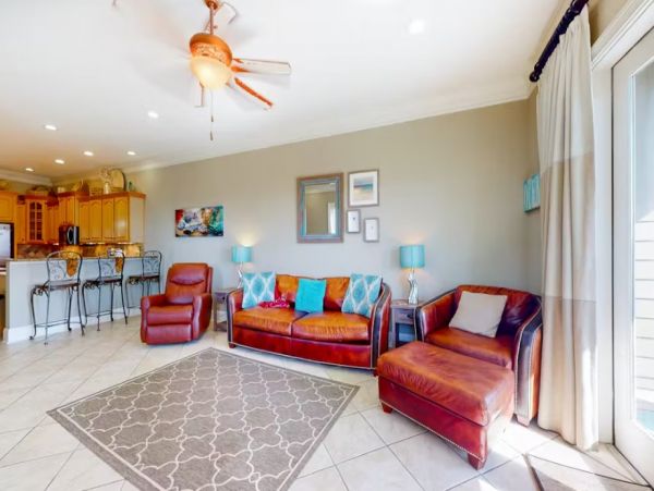 Gulf Shores Walk to Beach Four Bedroom Vacation Rental