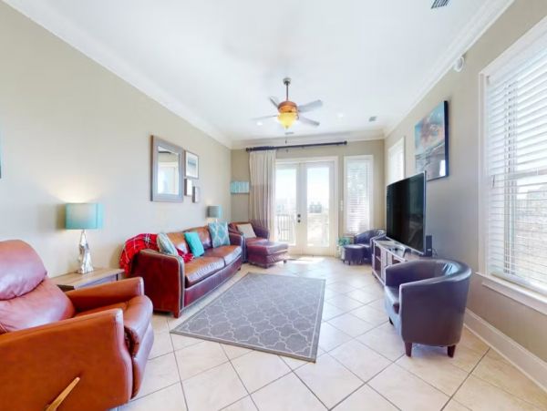 Gulf Shores Walk to Beach Four Bedroom Vacation Rental