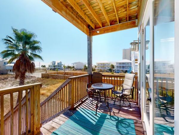 Gulf Shores Walk to Beach Four Bedroom Vacation Rental