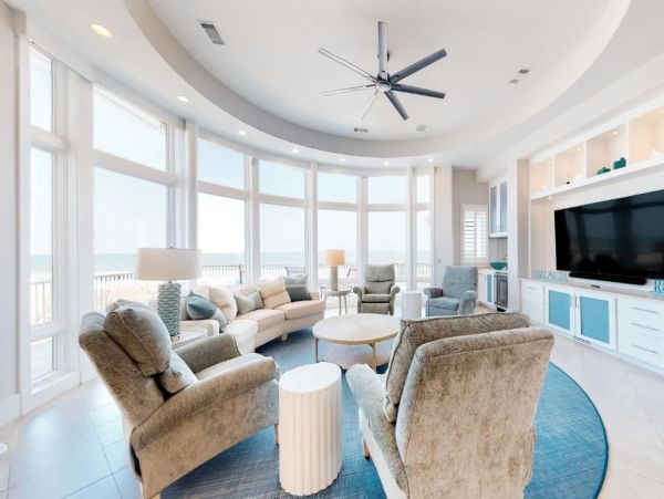 Hilton Head Oceanfront Vacation Rental - Luxury 6-Bedroom Beach House with Pool & Decks