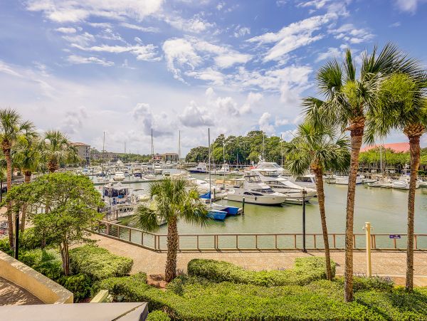 Coastal Condo in Hilton Head Harbour Retreat