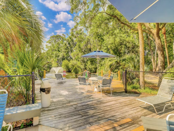 Hilton Head Charmer Three Bedrooms Sleeps Eight
