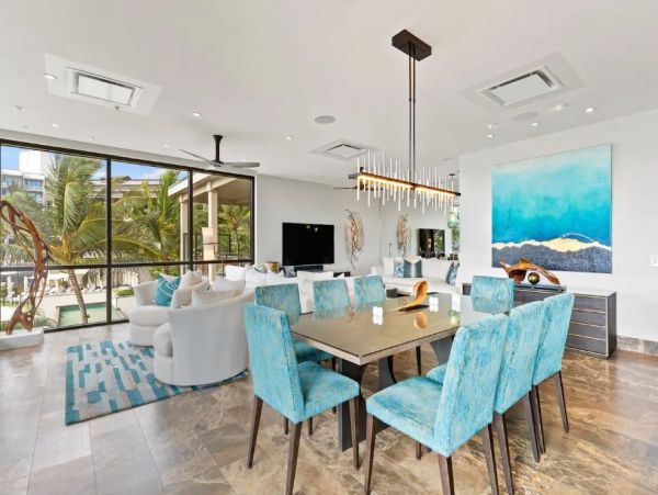 Luxurious Vacation Condo in Maui with Private Hot Tub