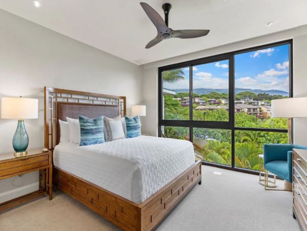 Luxurious Vacation Condo in Maui with Private Hot Tub