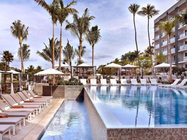 Luxurious Vacation Condo in Maui with Private Hot Tub