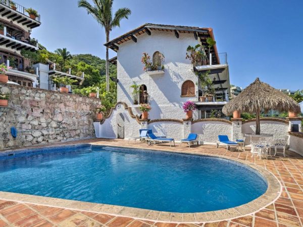 Lovely 2 Bedroom Condo in Puerto Vallarta