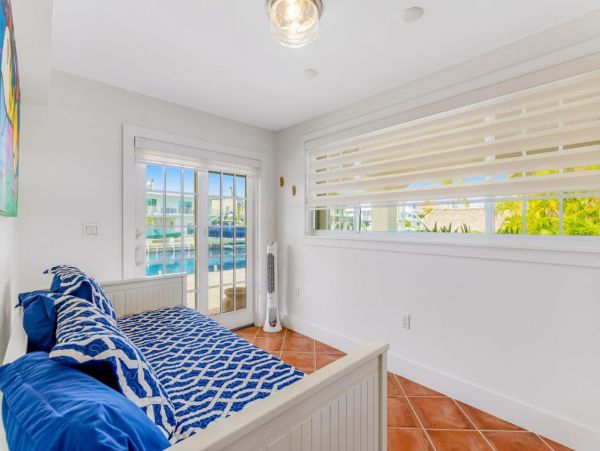 Canal-Front Home with 4 Bedrooms in Islamorada