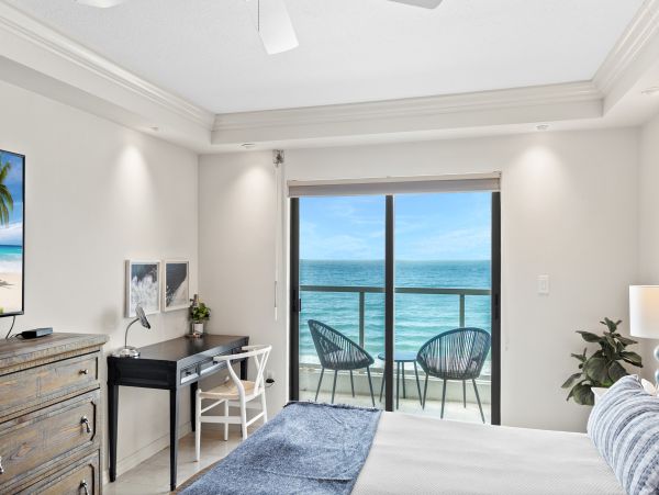 Longboat Key Condo with Great Views of The Gulf of Mexico