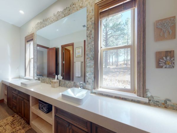 Flagstaff Vacation Rental - Luxury Golf Course Estate