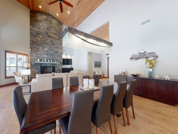 Flagstaff Vacation Rental - Luxury Golf Course Estate