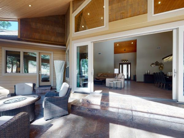 Flagstaff Vacation Rental - Luxury Golf Course Estate