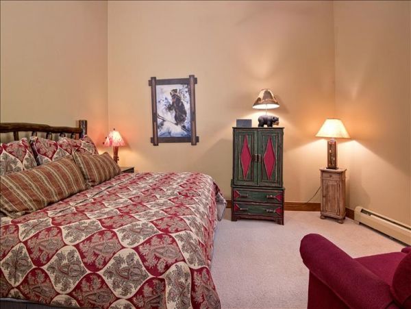 Bachelor Gulch Vacation Condo Four Bedroom