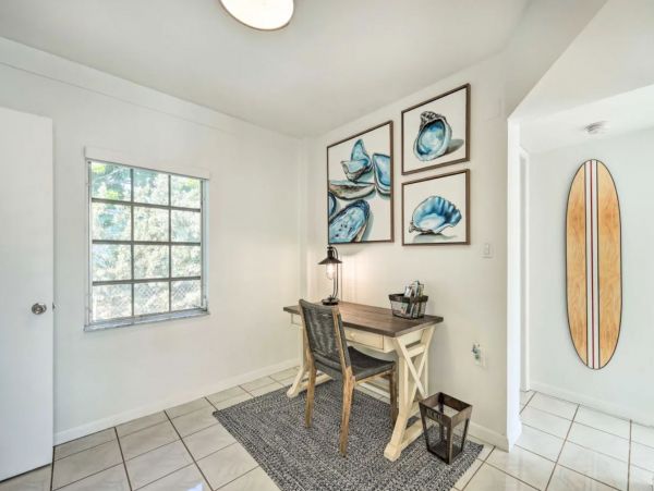 Canal Front Four Bedroom Vacation Home in Key Largo with Dock