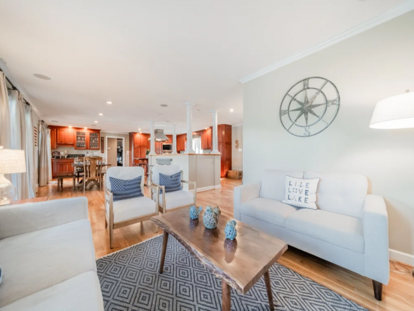 Lake Norman 5 Bedroom Home with Lake View