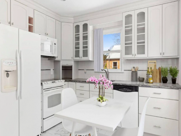 Lovely Home in the Heart of The Hamptons
