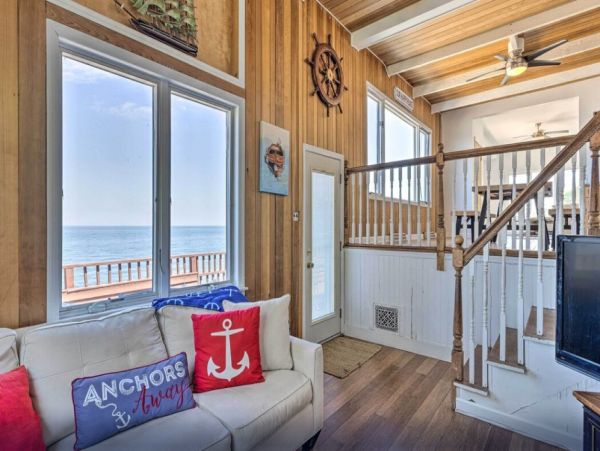 Wading River Vacation Home Three Bedroom On Beach