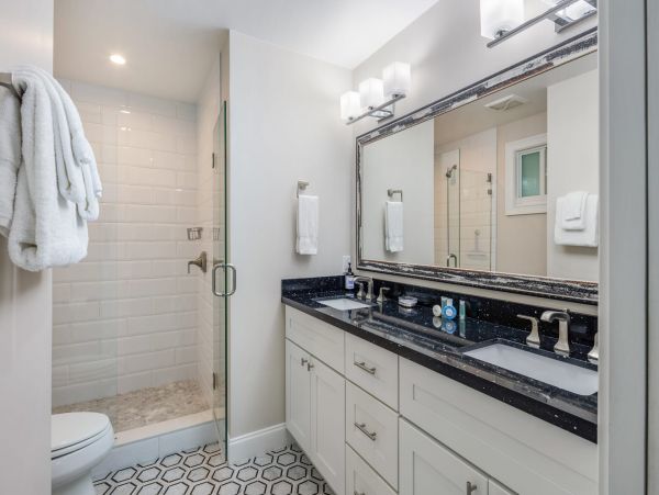 Modern 4 Bedroom Home Just Steps from the Beach