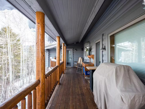 4 Bedroom + Loft Vacation Home in Jackson with Hot Tub