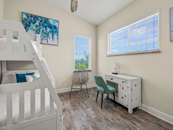 Lovely 4 Bedroom Home in Holmes Beach