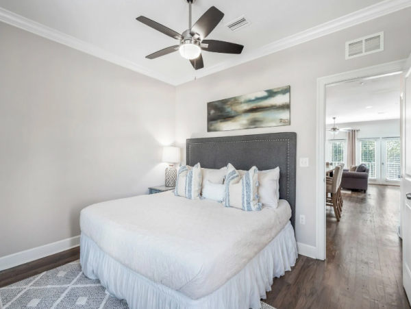 Beautiful Four Bedroom Vacation Home in Miramar Beach Sleeps 12 Guests