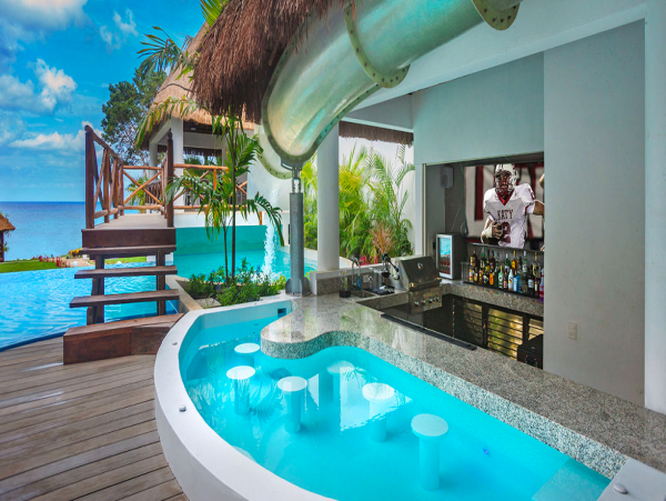 An Exclusive Oceanfront Escape in Cozumel's Marine Park