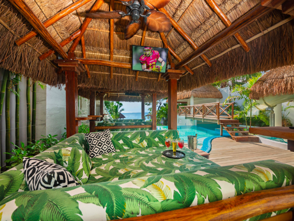 An Exclusive Oceanfront Escape in Cozumel's Marine Park